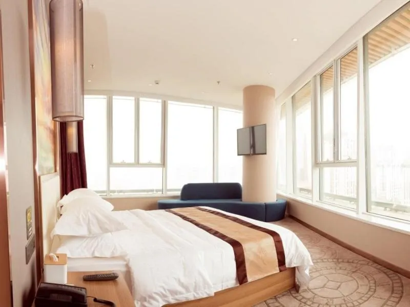 GreenTree Eastern Tianjin Wuqing Stadium Hotel