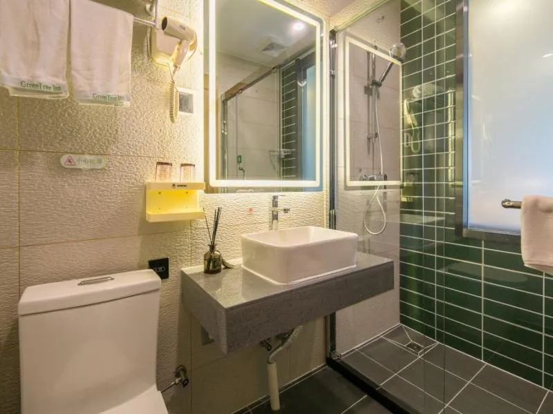 GreenTree Qindao Chengyang Zhengyang Middle Road Wanda Hotel