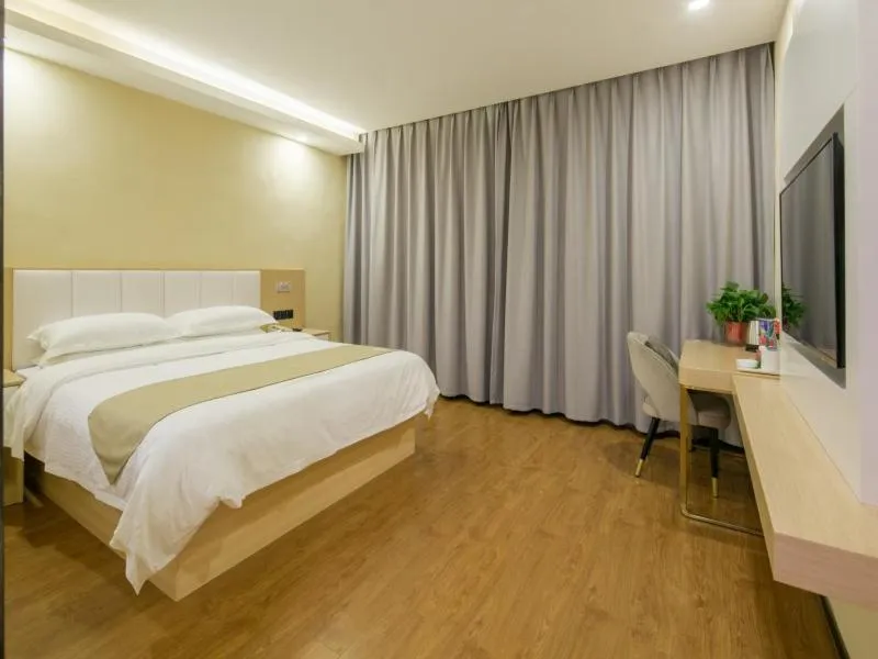 Bed in GreenTree Qindao Chengyang Zhengyang Middle Road Wanda Hotel