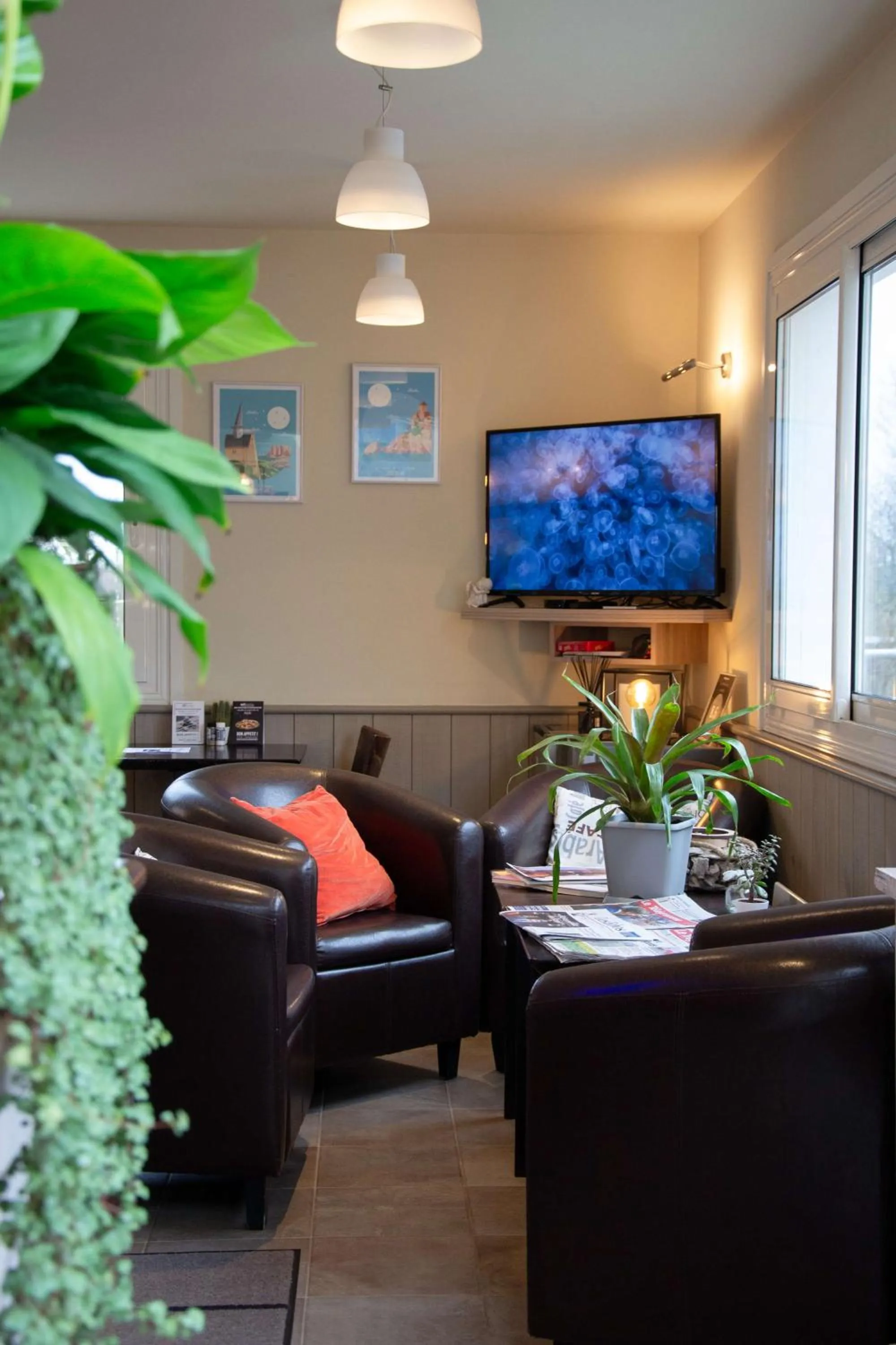 Lobby or reception in BRIT HOTEL Lannion-Perros Guirec