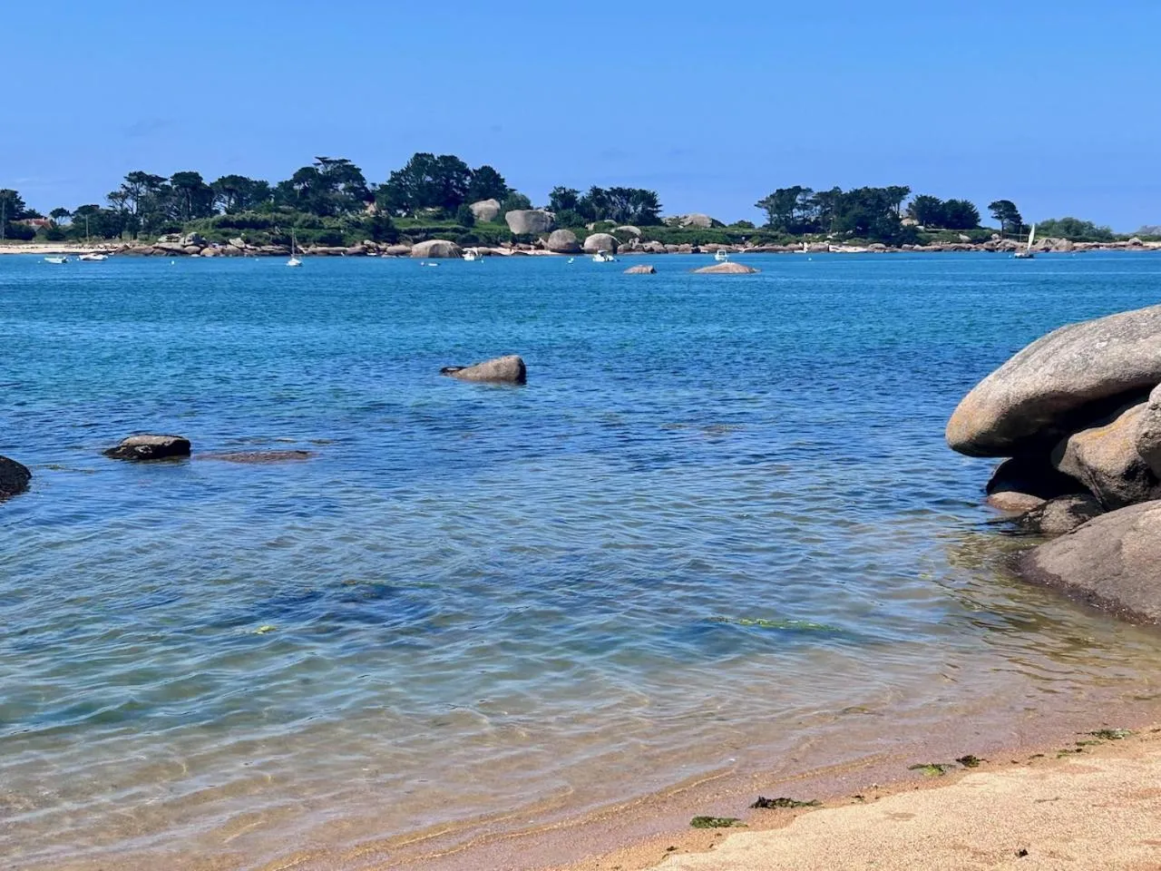 Hiking in BRIT HOTEL Lannion-Perros Guirec