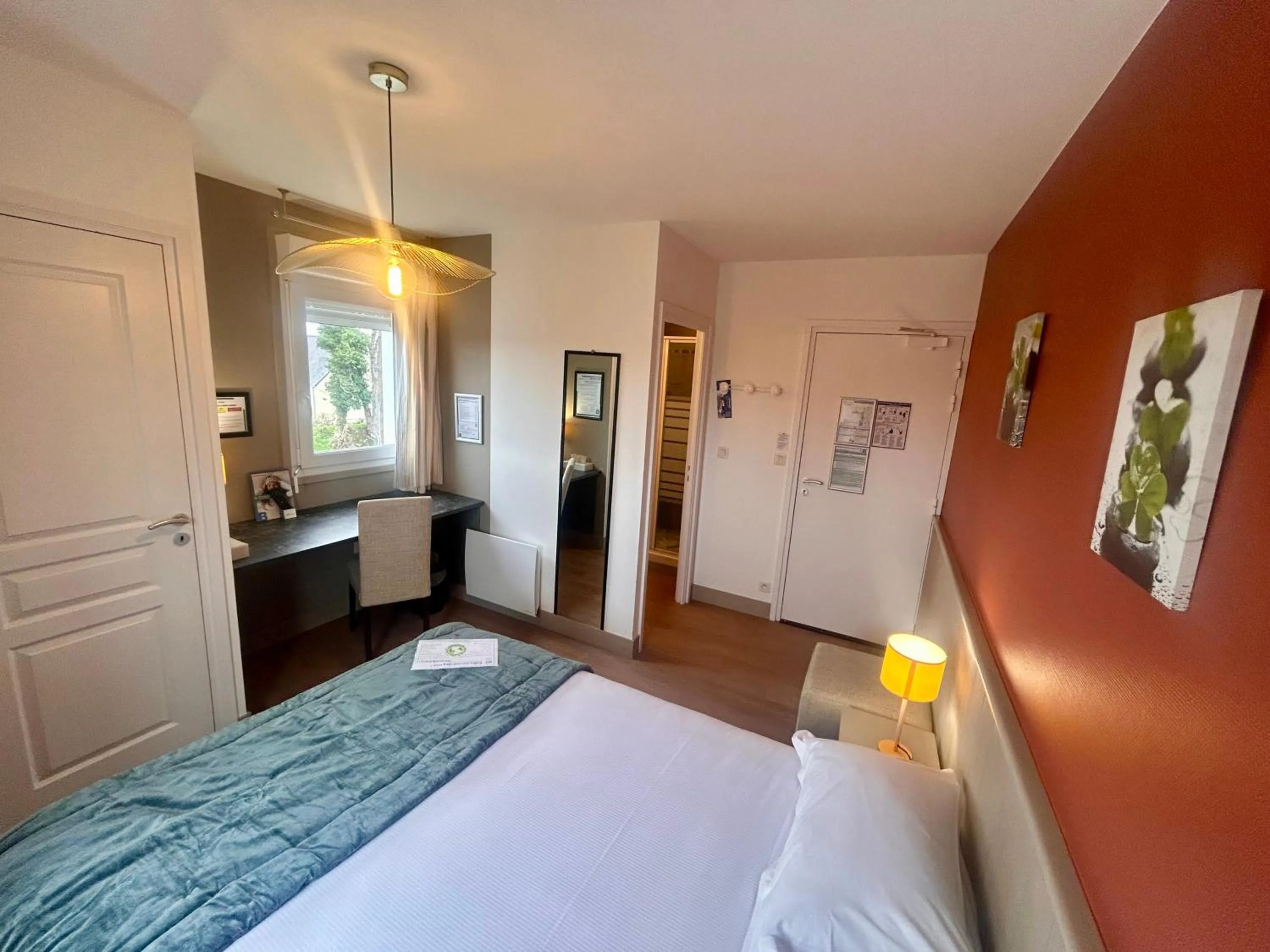 Photo of the whole room, Bed in BRIT HOTEL Lannion Perros-Guirec