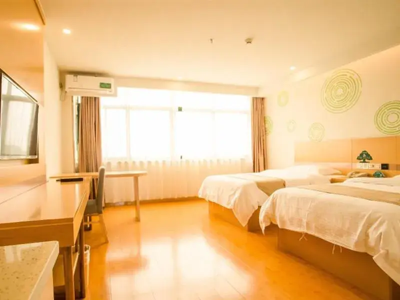 Bed in GreenTree Inn Zaozhuang Taierzhuang Ancient City Tourist Service Center Business Hotel Bed in GreenTree Inn Zaozhuang Taierzhuang Ancient City Tourist Service Center Business Hotel