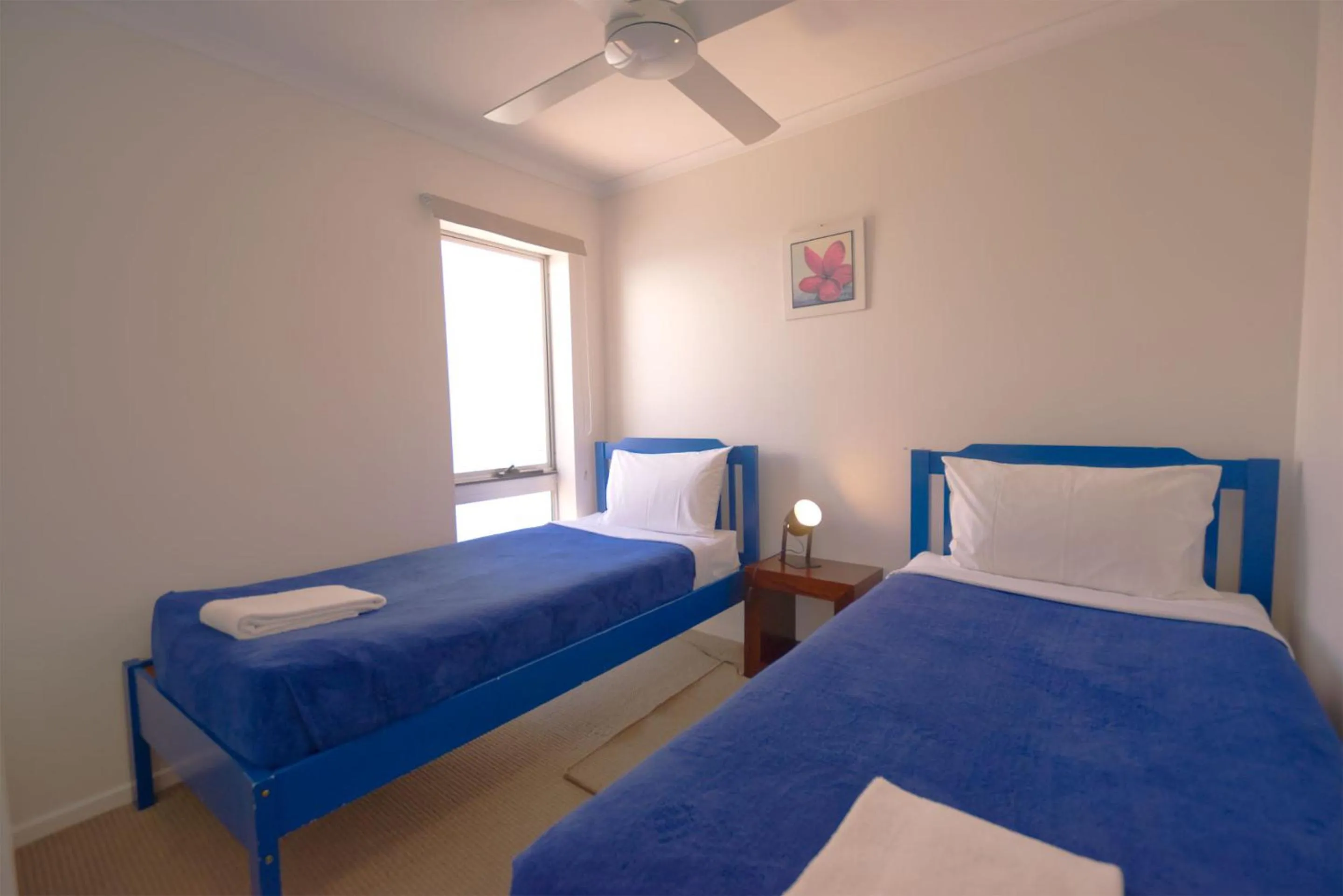Bedroom, Bed in Raintrees Moffat Beach