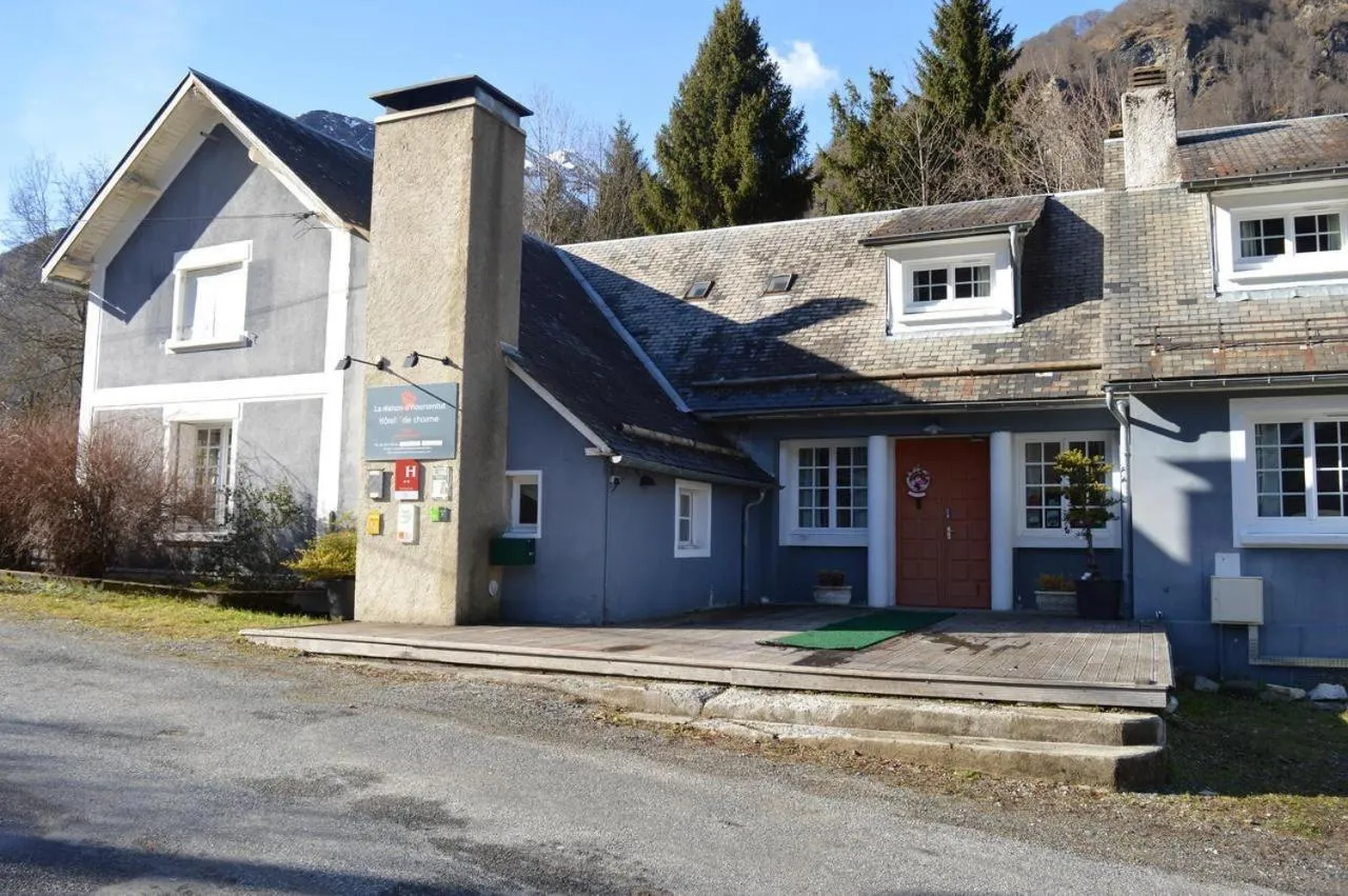 Property building in Maison d'hoursentut