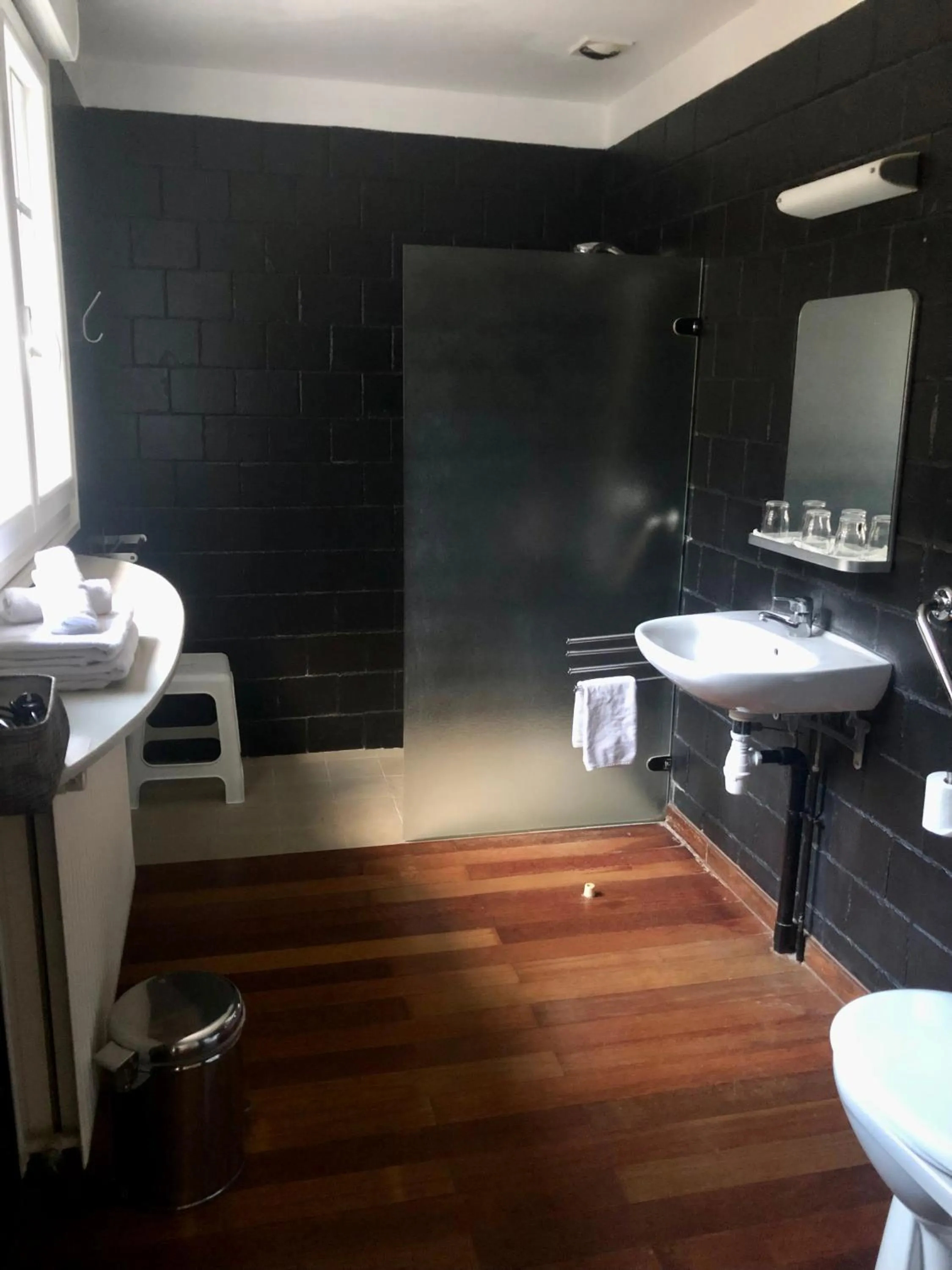 Bathroom in Maison d'hoursentut