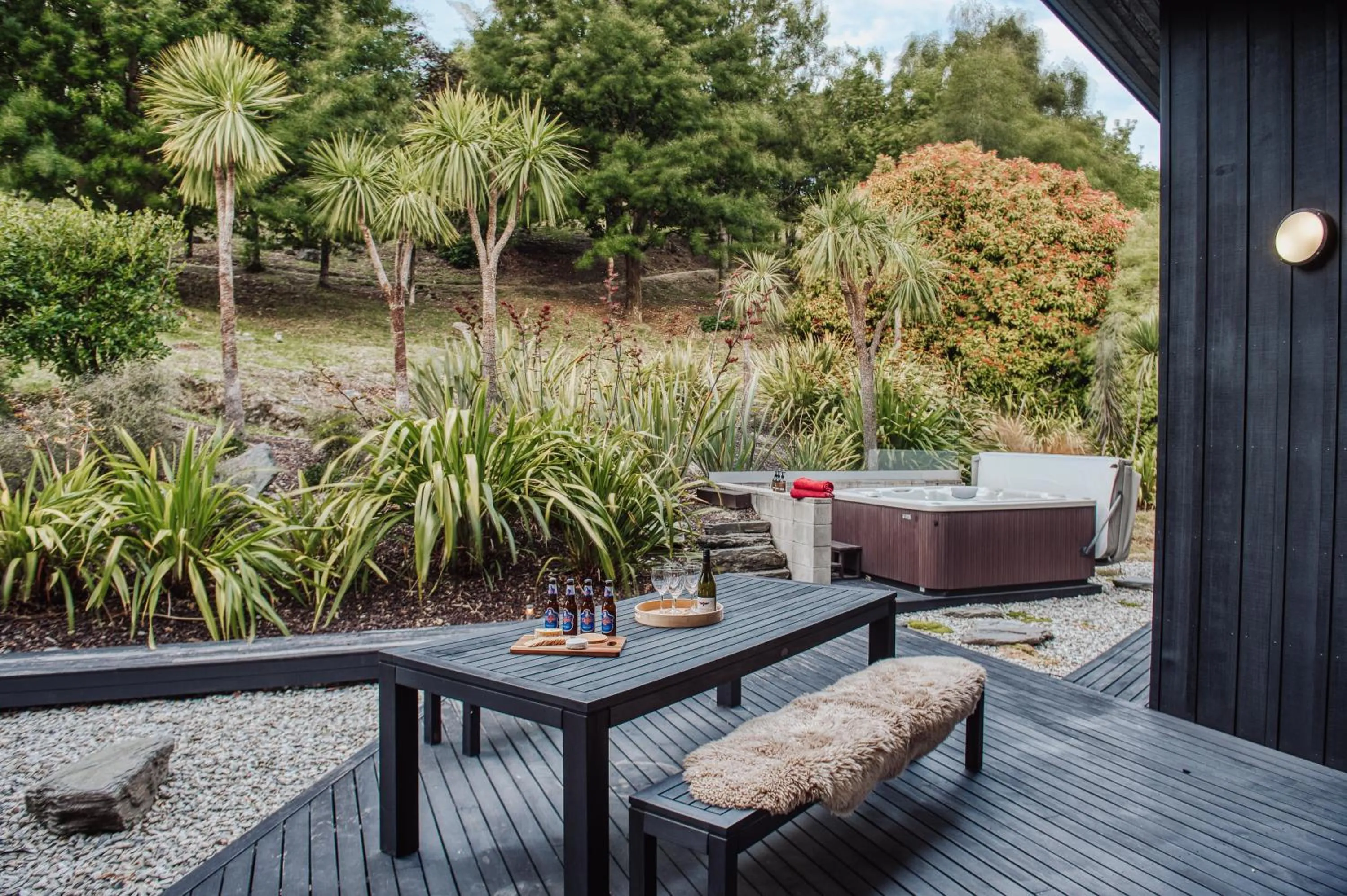 Award-Winning Modern Retreat with Hot Tub & Views