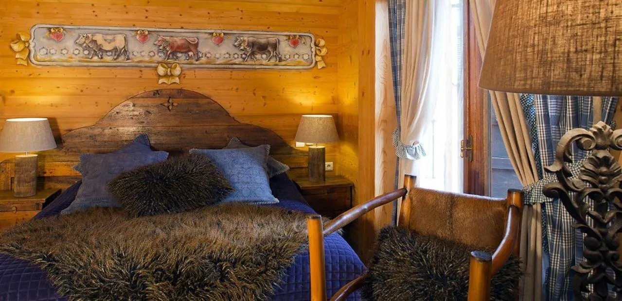 Bed in Chalet-Hôtel & Spa Les Cimes