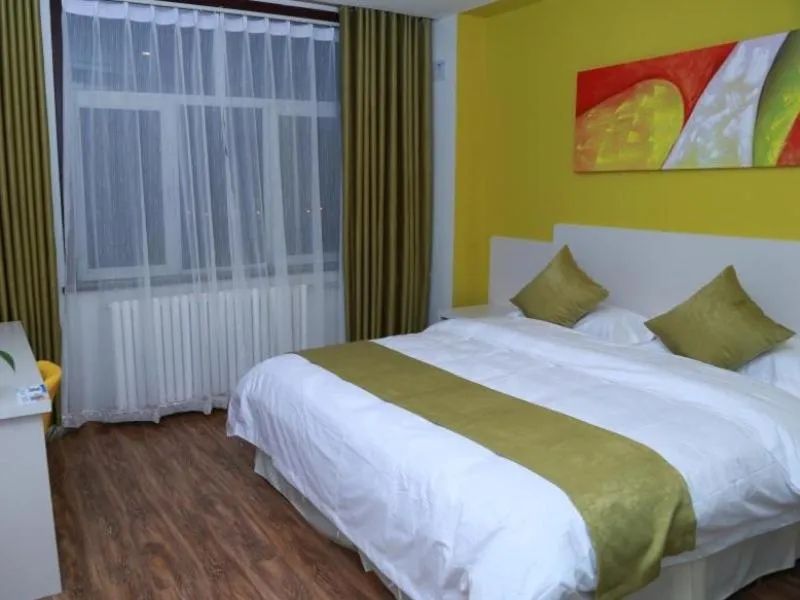 Bed in Shell Chengde Longhua County Xingzhou Road Hotel