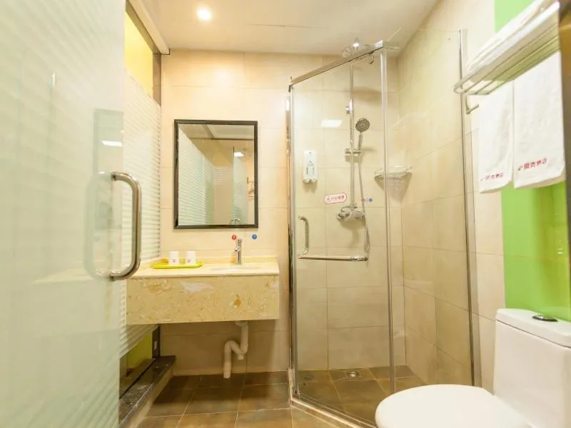 Shell Hefei Economic Development Zone Hong Kong and Macao Square Hotel