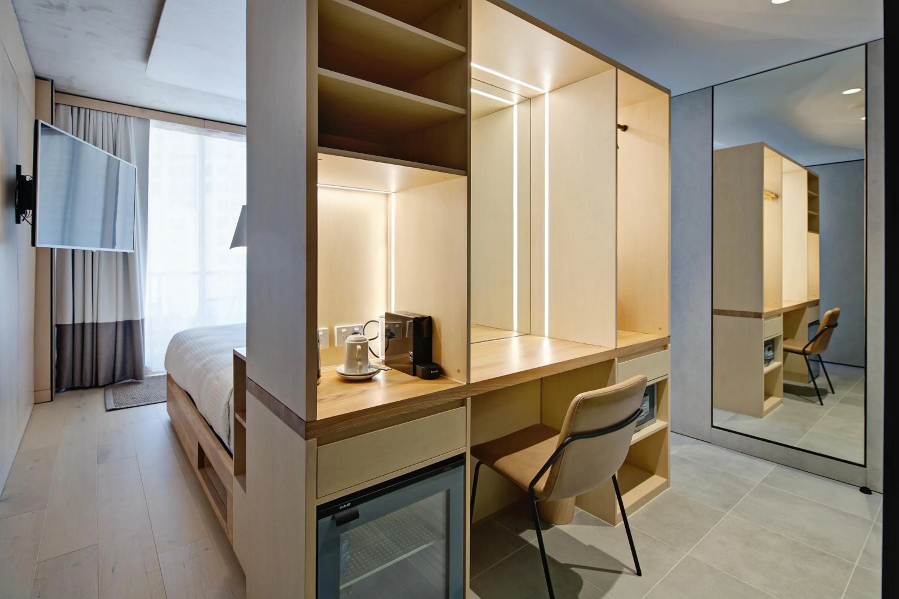 Coffee/tea facilities in Zara Tower – Luxury Suites and Apartments