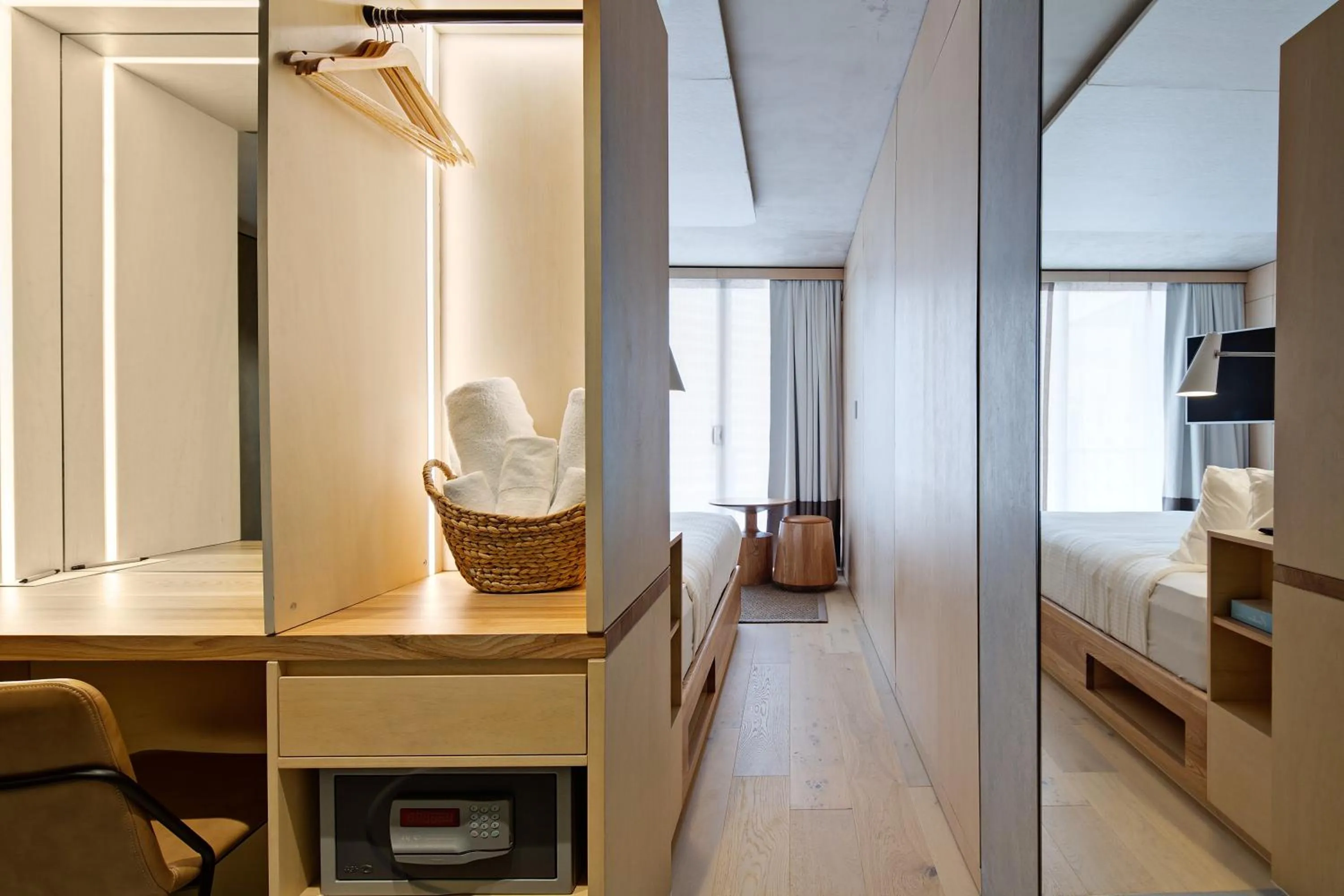 Bedroom, Bed in Zara Tower – Luxury Suites and Apartments