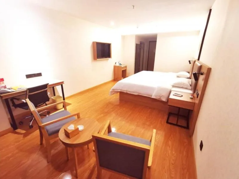 Bed in GreenTree Inn Qinzhou Qinzhou East Railway Station Hotel