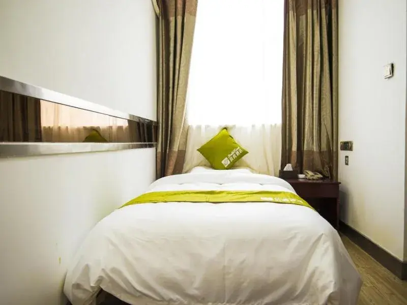 Bed in Shell Dingxi County Minzhou East Road Hotel Bed in Shell Dingxi County Minzhou East Road Hotel