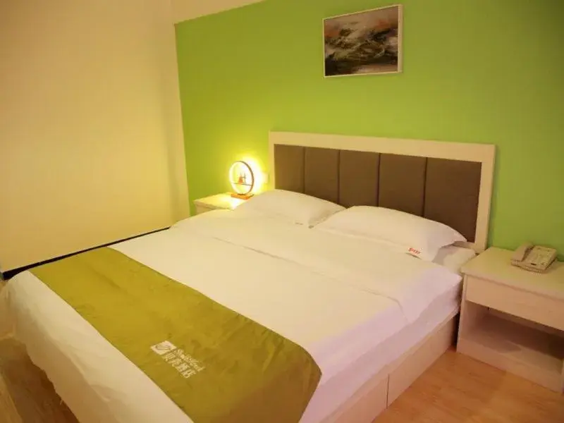 Bed in Shell Langfang Bazhou Museum Yingbin Dongdao Hotel Bed in Shell Langfang Bazhou Museum Yingbin Dongdao Hotel