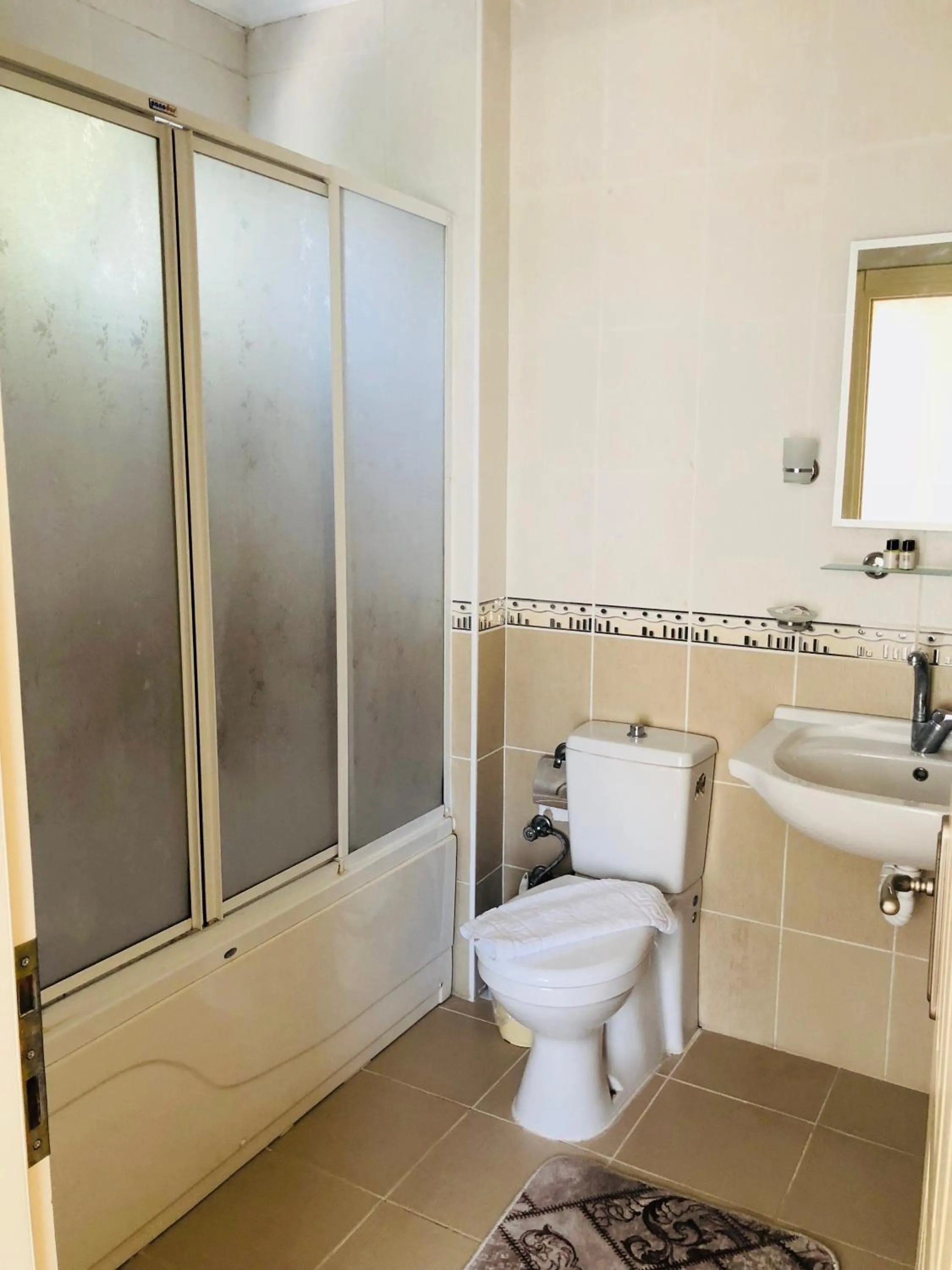 Bathroom in Dove Apart Hotel