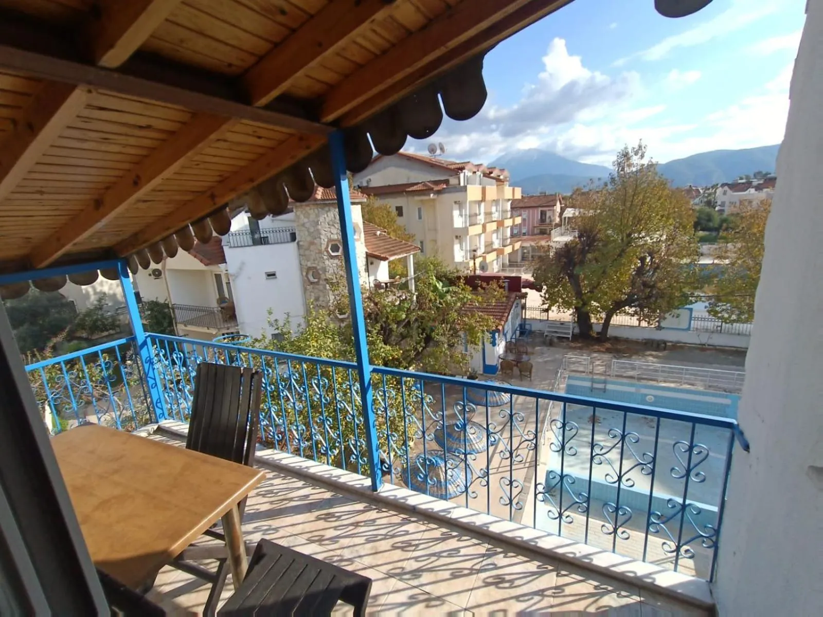 Day in Dove Apart Hotel