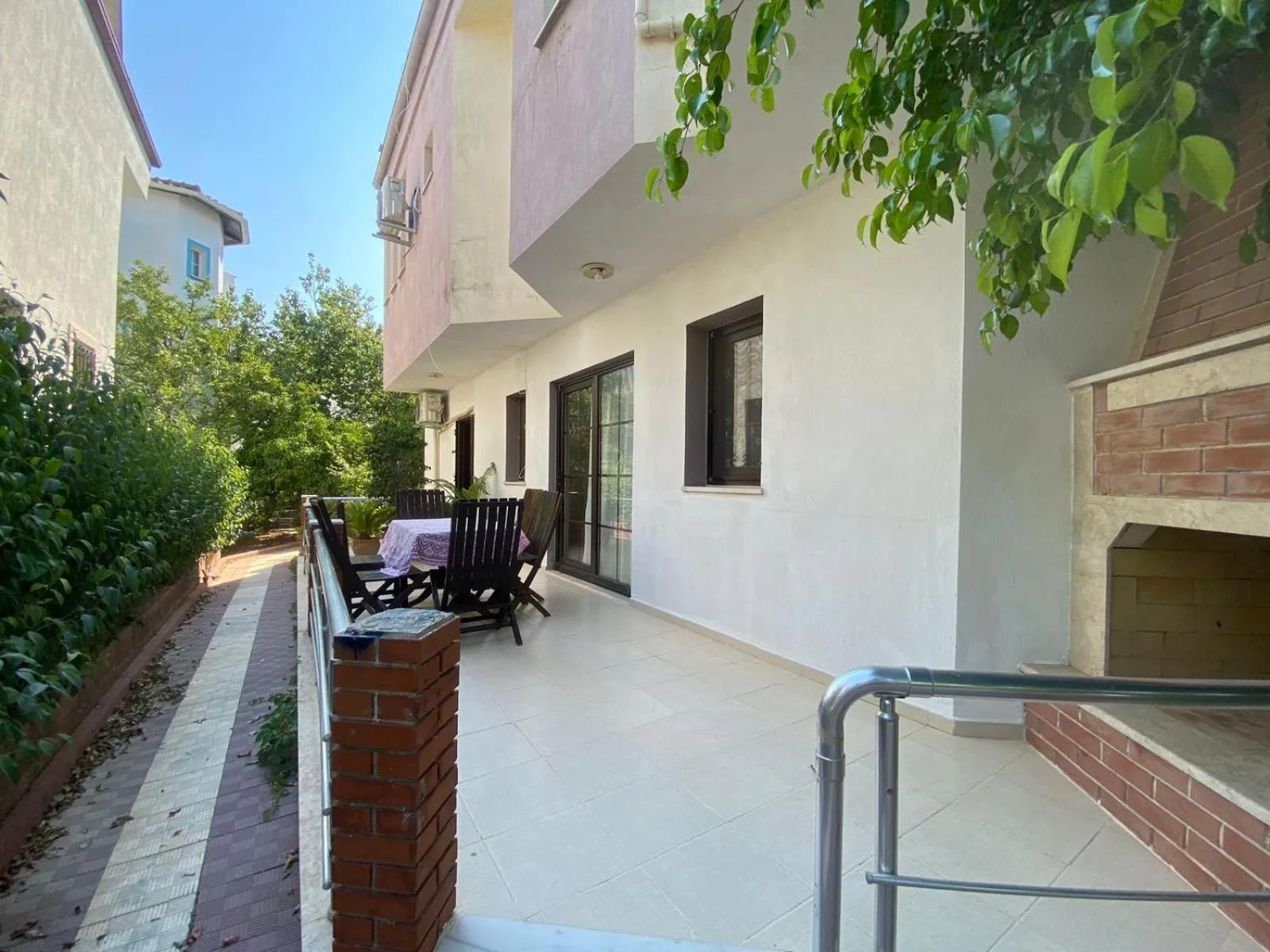 Patio in Dove Apart Hotel