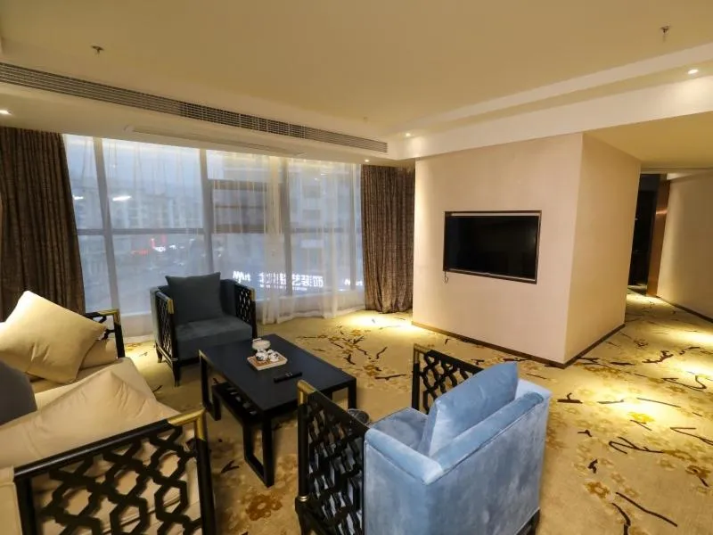 GreenTree Eastern Jingde Town Railway Station Hotel