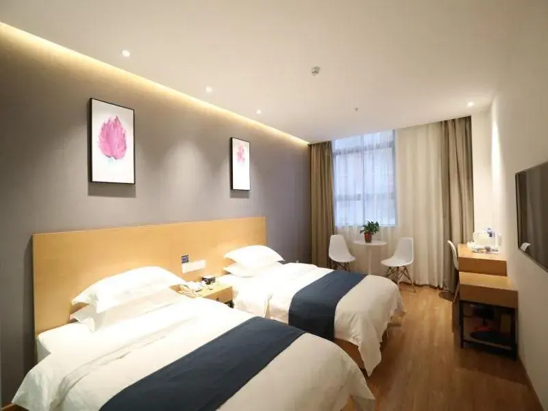 Shell Xinzheng Airport Port Huaxia Avenue Hotel Shell Xinzheng Airport Port Huaxia Avenue Hotel