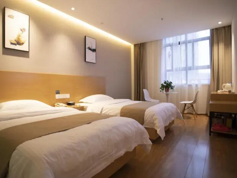 Shell Xinzheng Airport Port Huaxia Avenue Hotel Shell Xinzheng Airport Port Huaxia Avenue Hotel