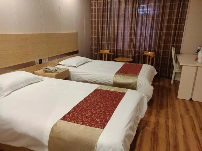 Bed in Shell Tai'an Dongping County Xishan Road Ruyuan City Square Dongyue Plaza Hotel