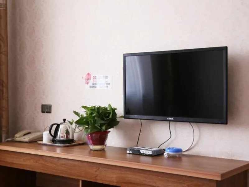 Shell Jinzhong Pingyao Ancient City East Gate Hotel