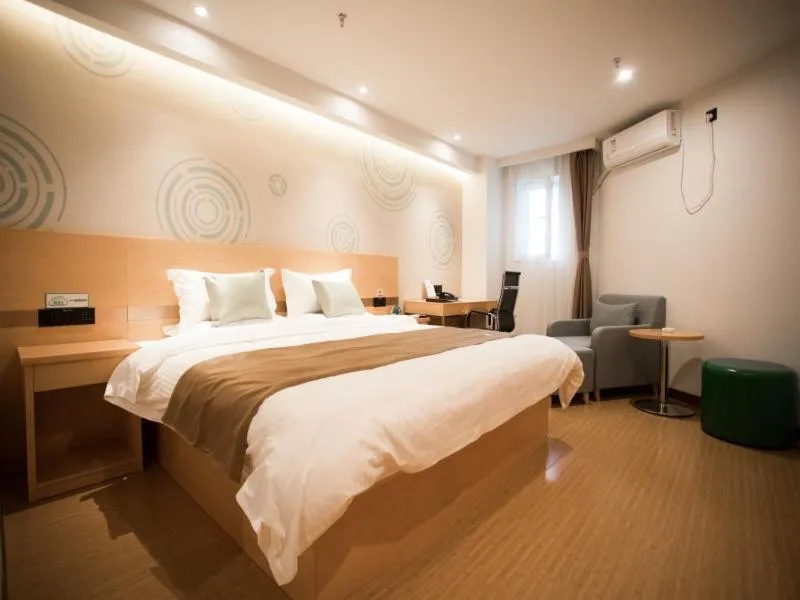 Bed in GreenTree InnZhangjiakou High-speed Railway Station Business Hotel