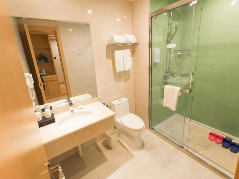 GreenTree InnZhangjiakou High-speed Railway Station Business Hotel