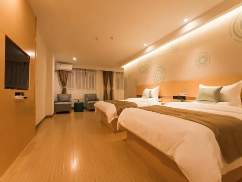 Bed in GreenTree InnZhangjiakou High-speed Railway Station Business Hotel