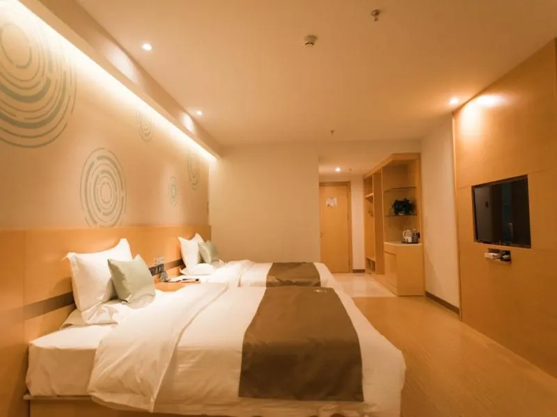 Bed in GreenTree InnZhangjiakou High-speed Railway Station Business Hotel
