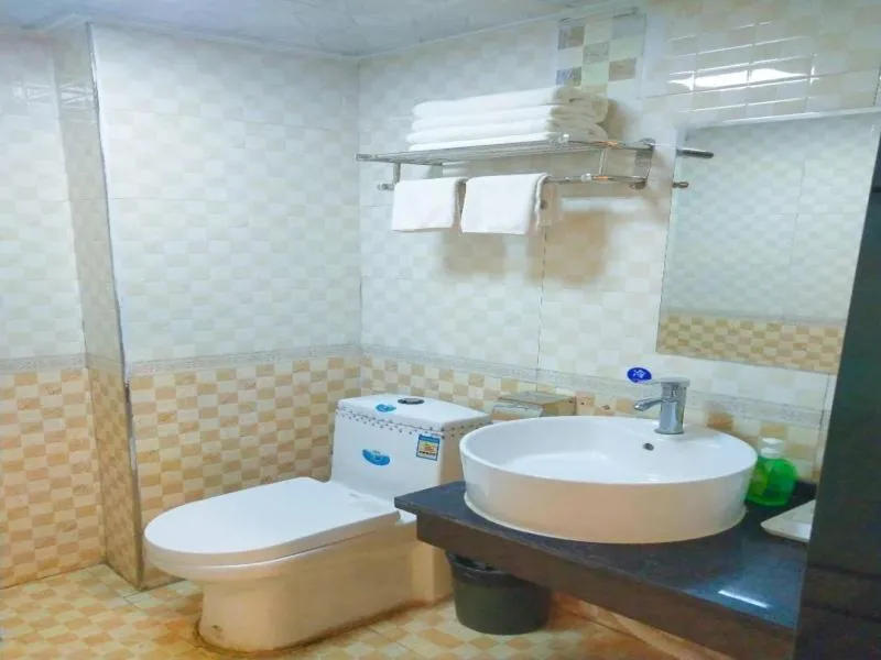 Shell Kaifeng City Lancao County Women and Children Hospital Hotel