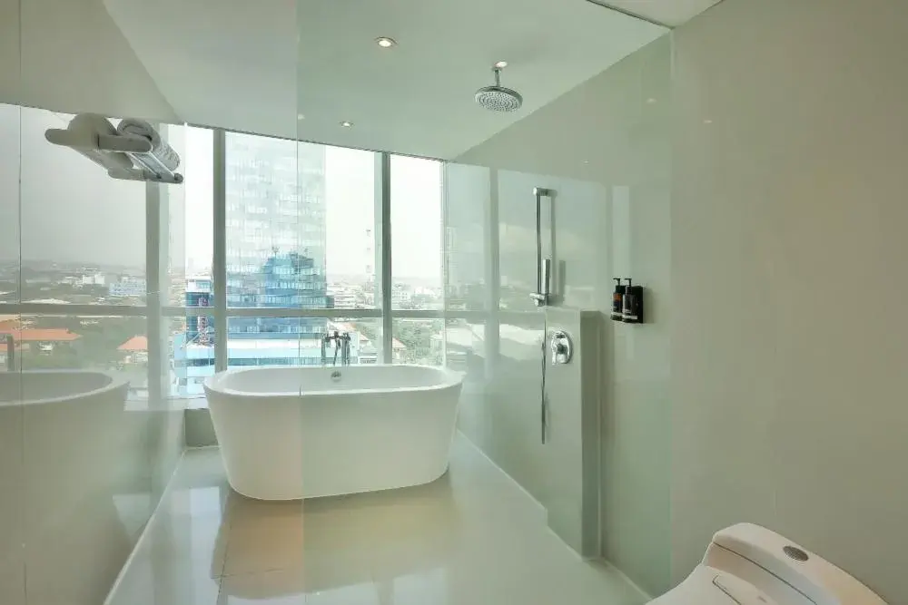 Suite in The Alana Surabaya Suite in The Alana Surabaya