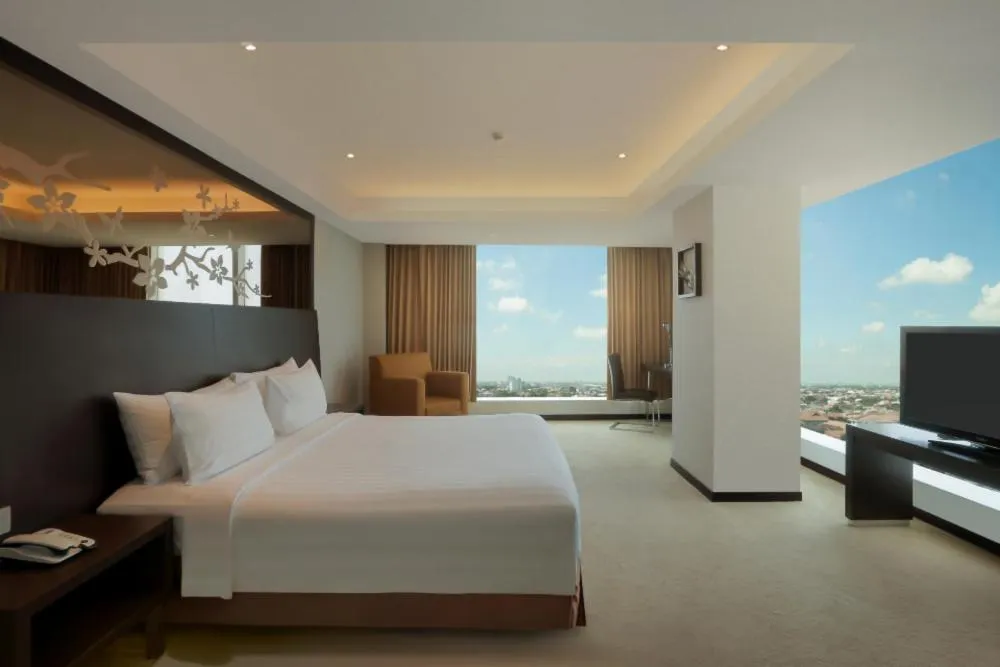 Suite in The Alana Surabaya