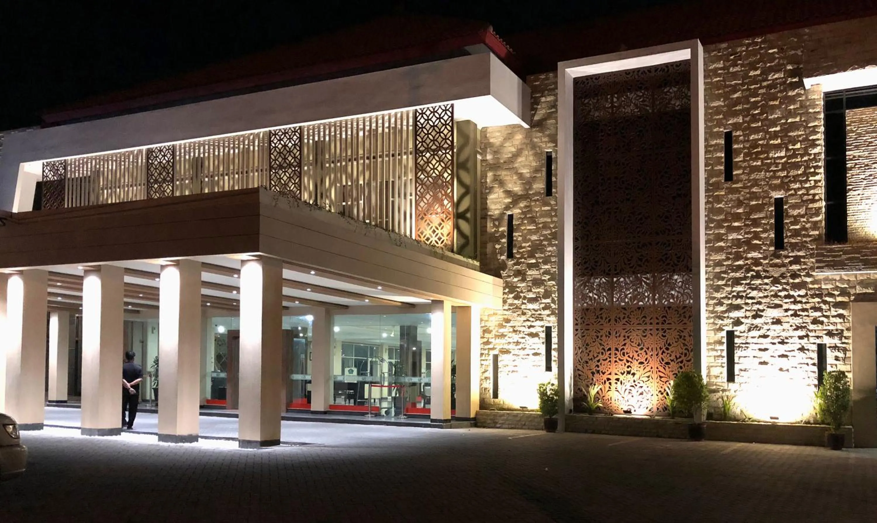 Property building in Hotel Sinar 1