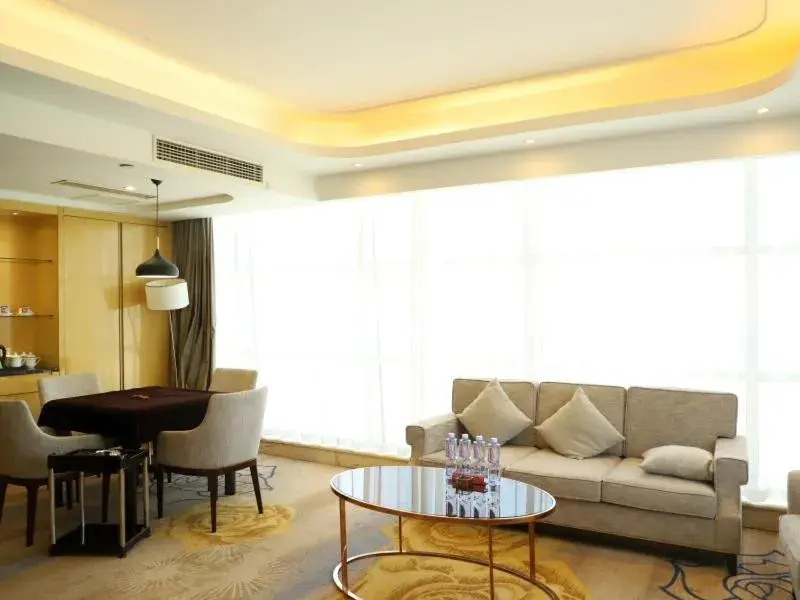 GreenTree Inn Zhumadian high-speed rail station square store GreenTree Inn Zhumadian high-speed rail station square store