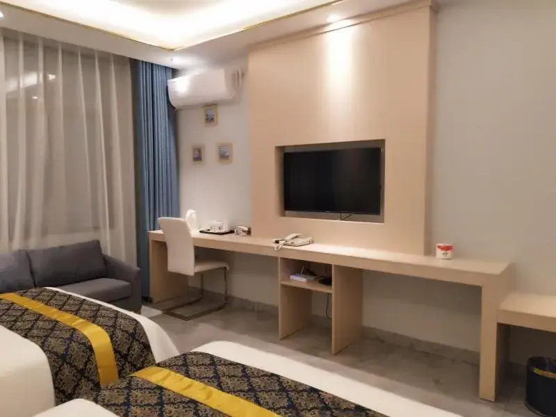 Shell Hainan Ledong County Huangliu Town Bus Station Hotel Shell Hainan Ledong County Huangliu Town Bus Station Hotel