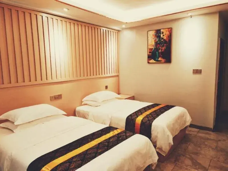 Bed in Shell Hainan Ledong County Huangliu Town Bus Station Hotel Bed in Shell Hainan Ledong County Huangliu Town Bus Station Hotel