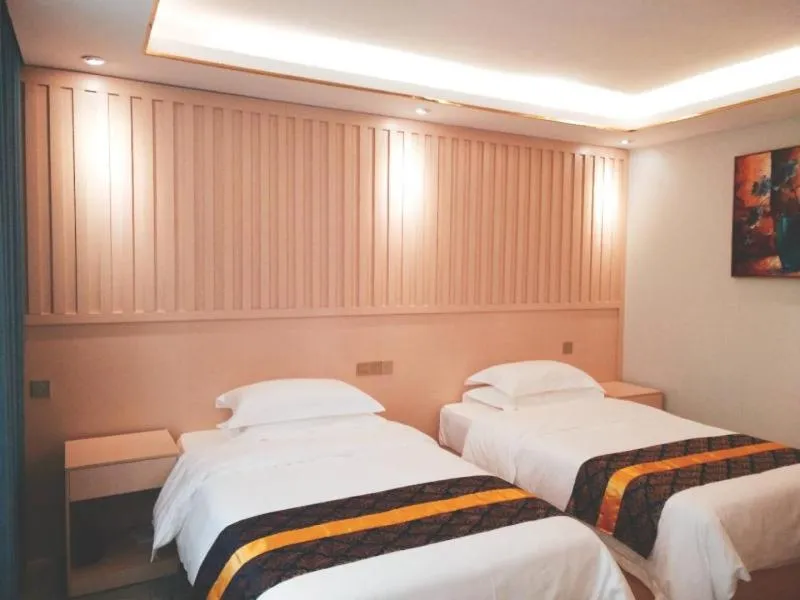 Shell Hainan Ledong County Huangliu Town Bus Station Hotel