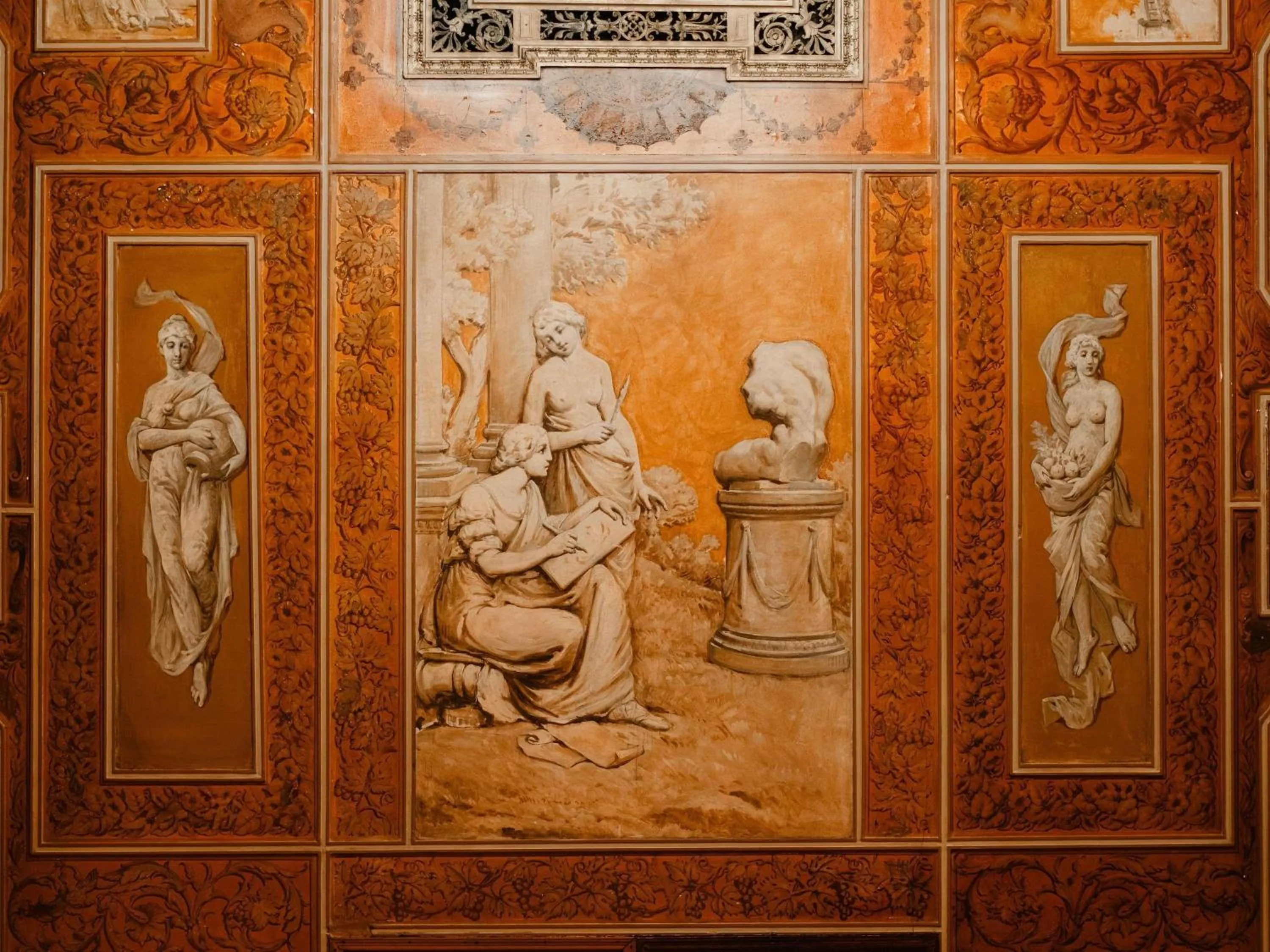 Meeting/conference room in The Plaza