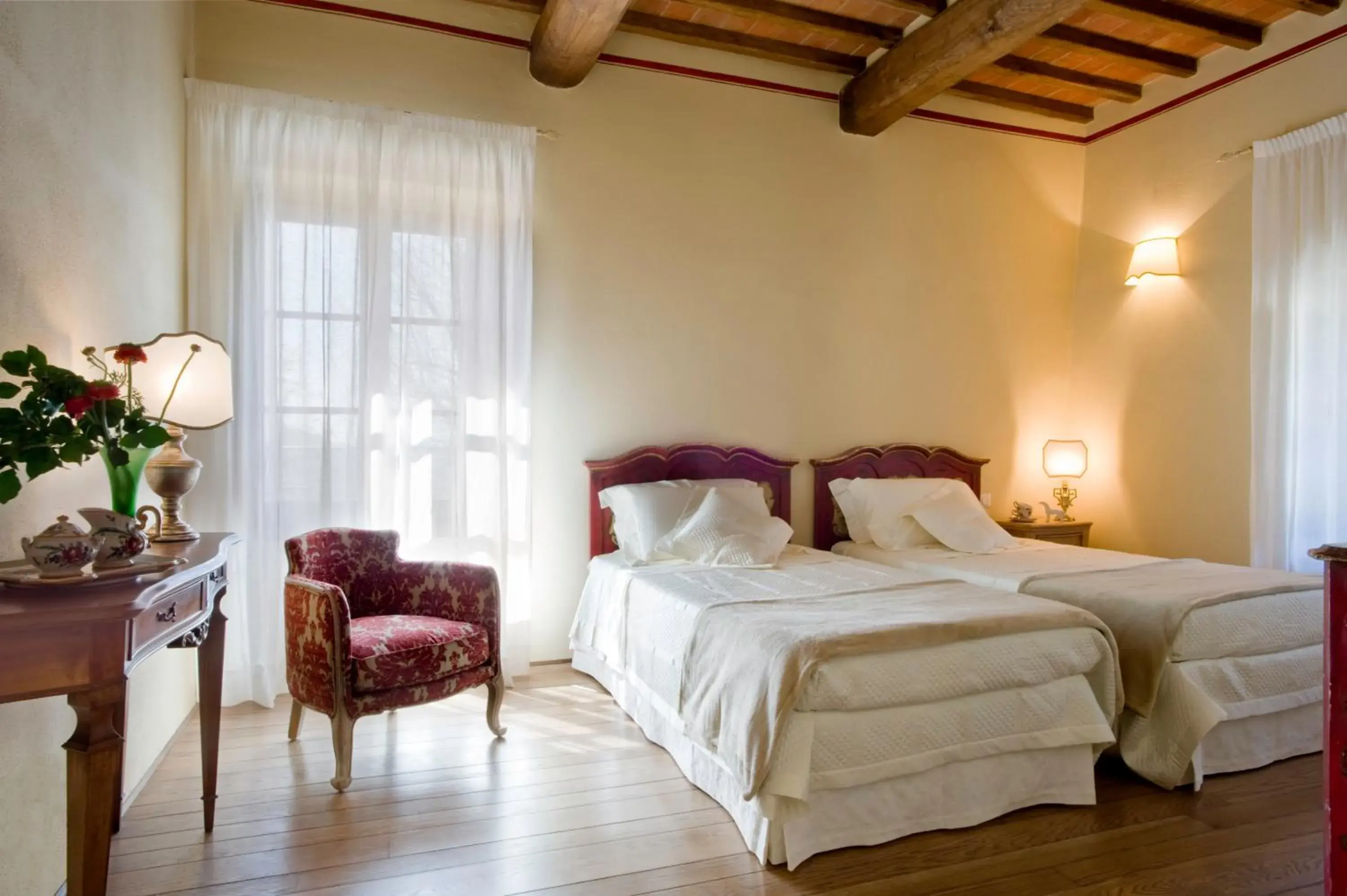 Twin Room in Borgo I Vicelli Adults Only Relais Twin Room in Borgo I Vicelli Adults Only Relais