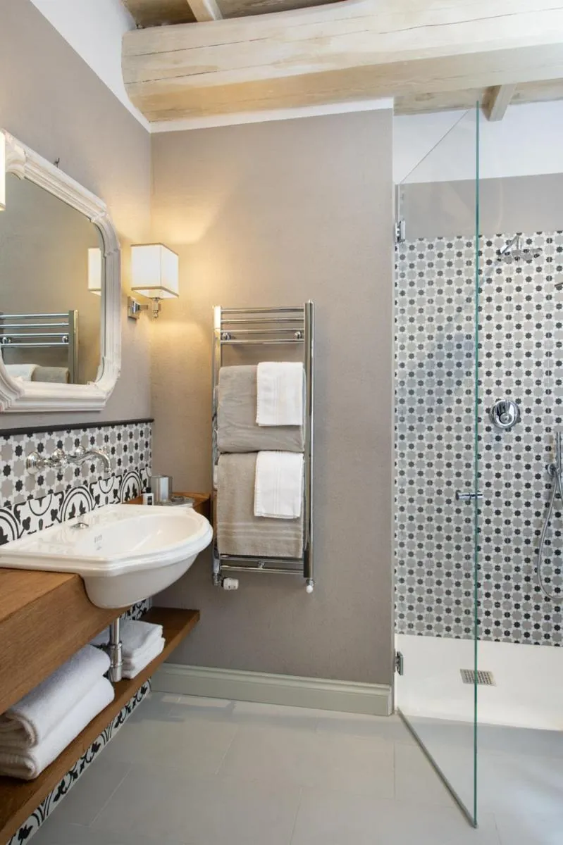 Bathroom in Borgo I Vicelli Adults Only Relais