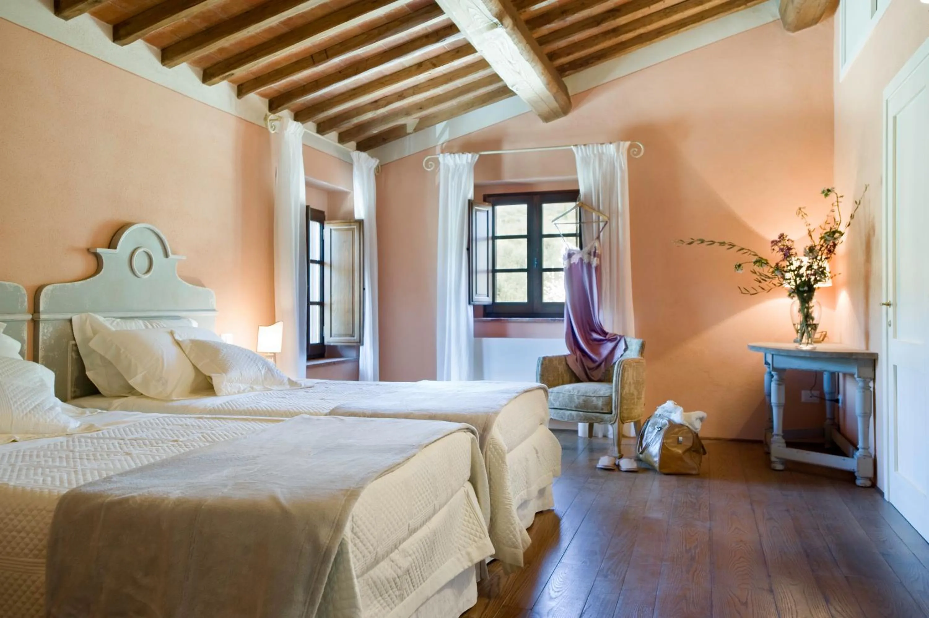 Photo of the whole room, Bed in Borgo I Vicelli Adults Only Relais