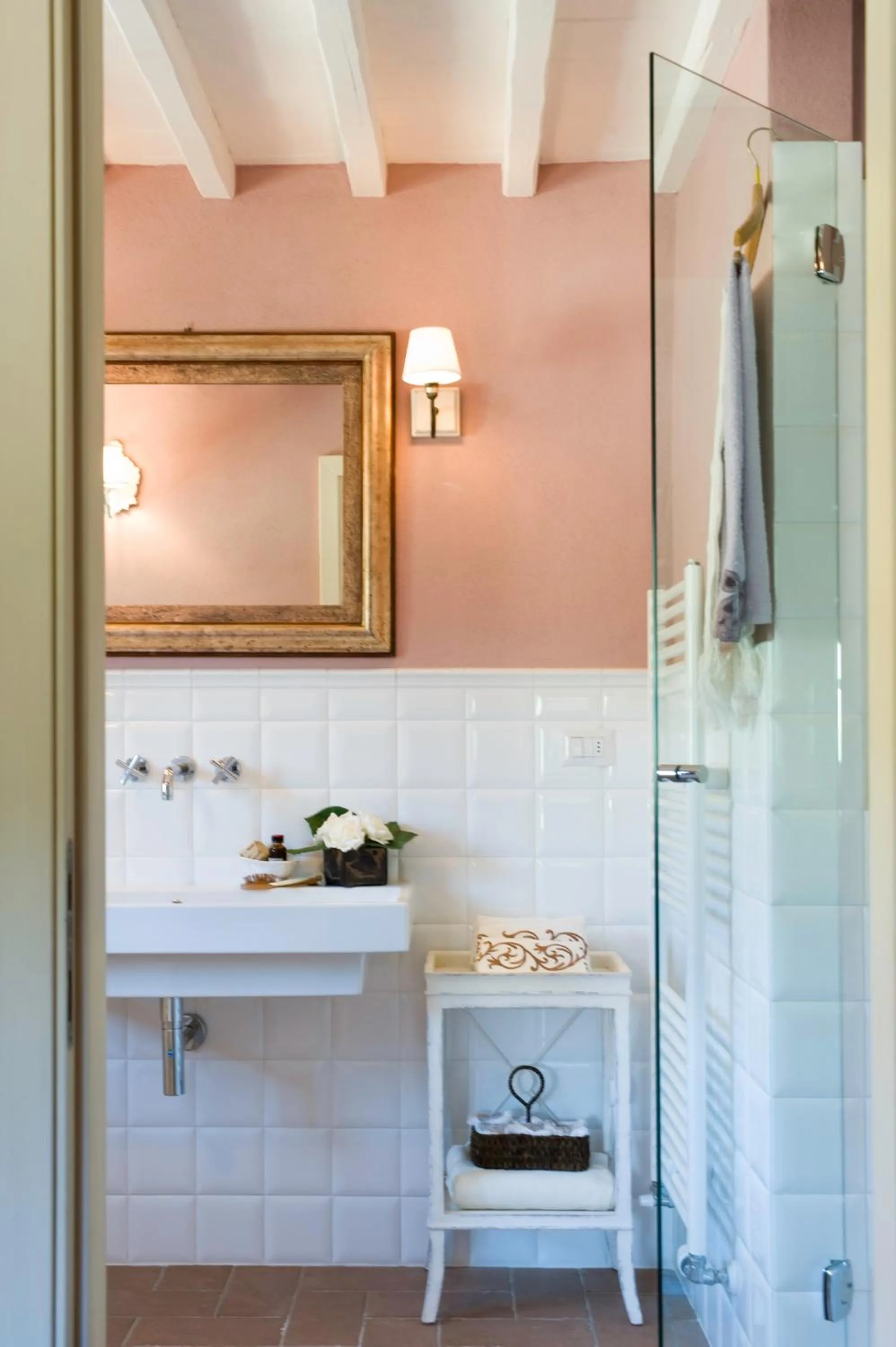 Shower in Borgo I Vicelli Adults Only Relais