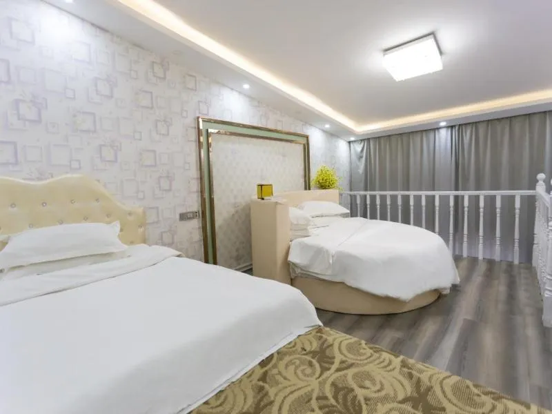 Shell Kaifeng Xiangfu District Bus Station Hotel