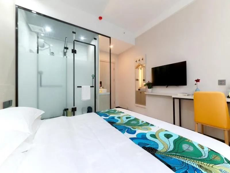 Bed in Shell Xi'an Yanta District Jixiang Village Subway Entrance Hotel