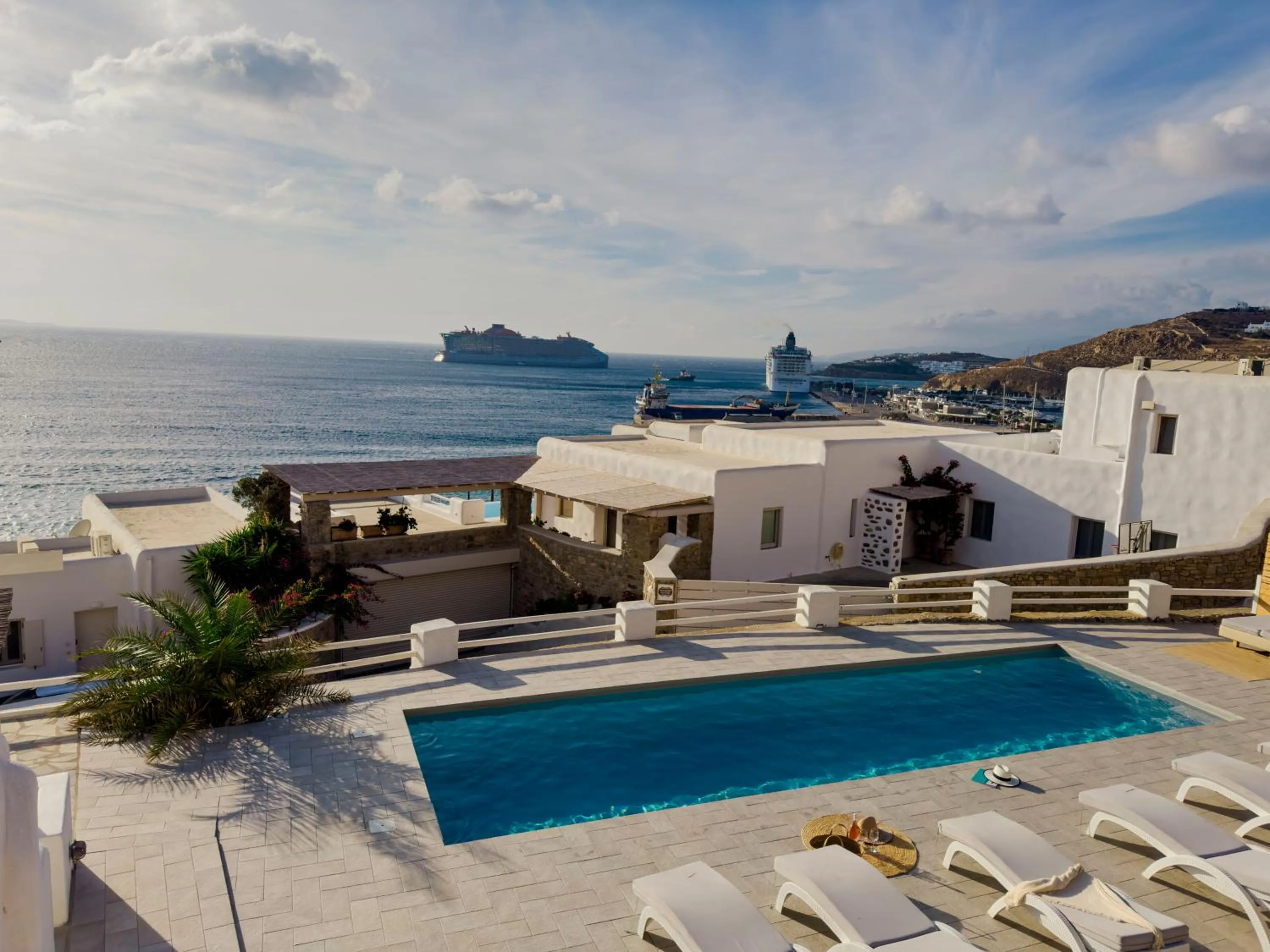 Swimming pool in With-inn Mykonos Suites