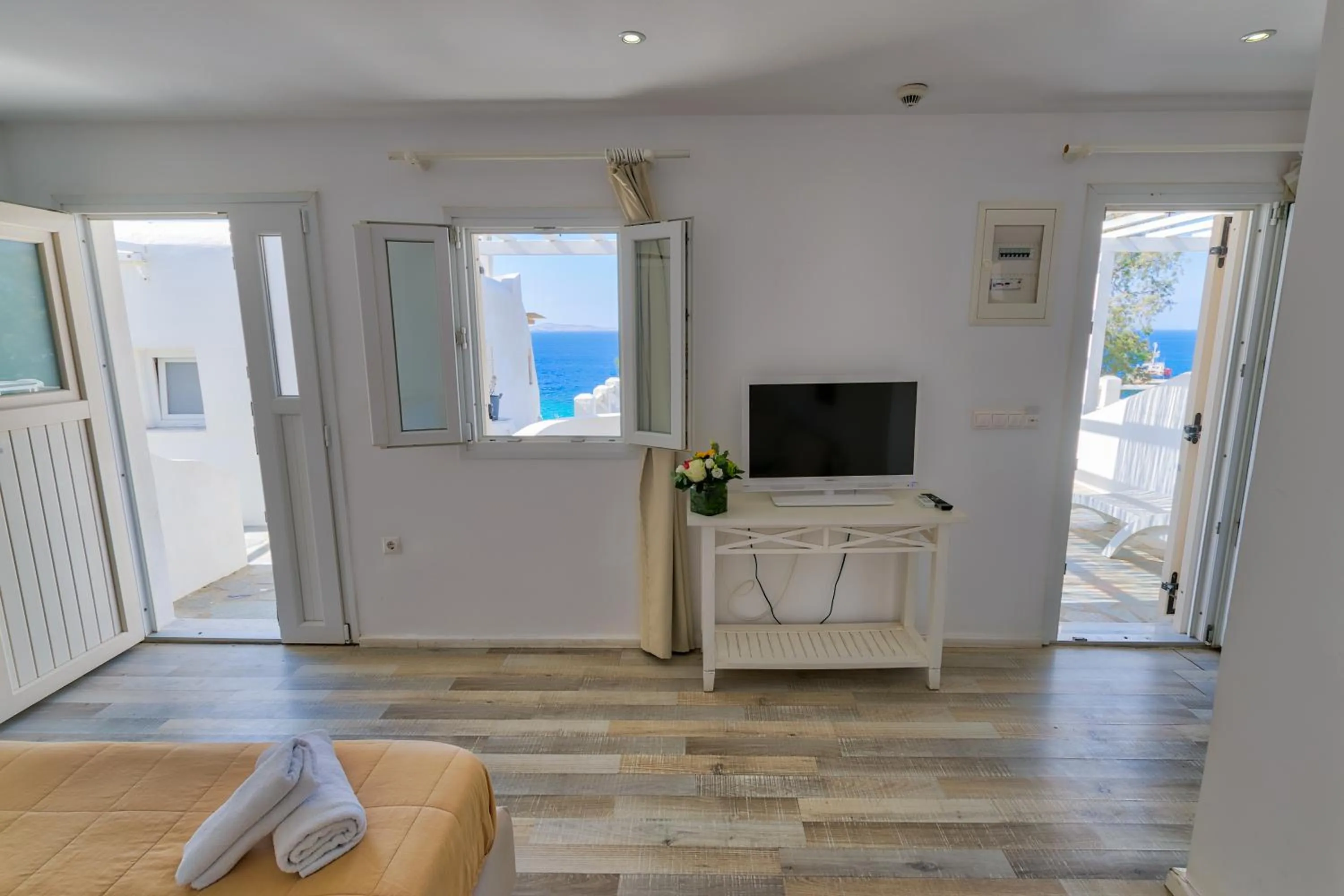 Sea view in With-inn Mykonos Suites