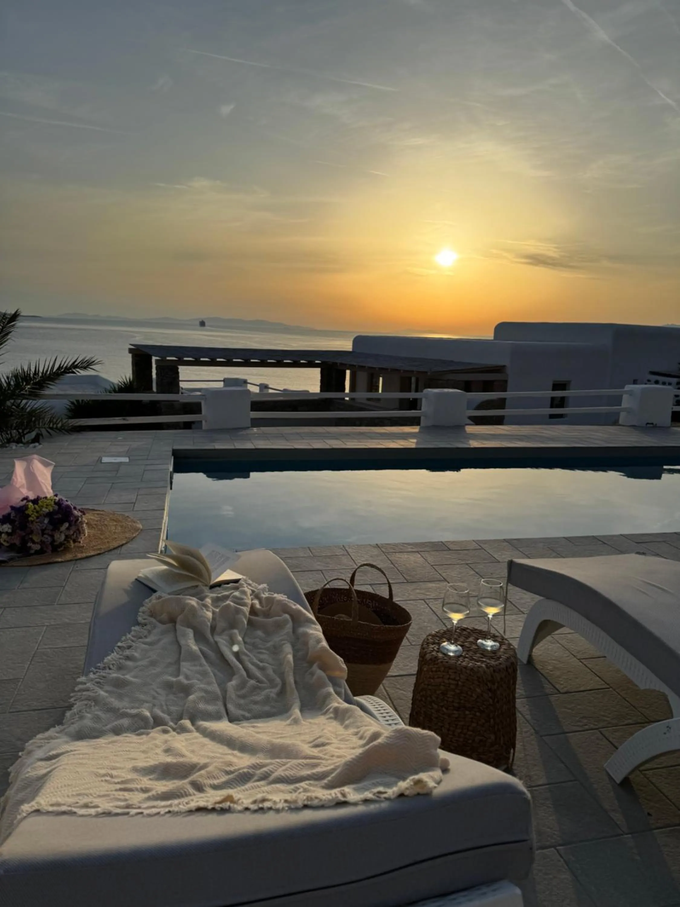 With-inn Mykonos Suites