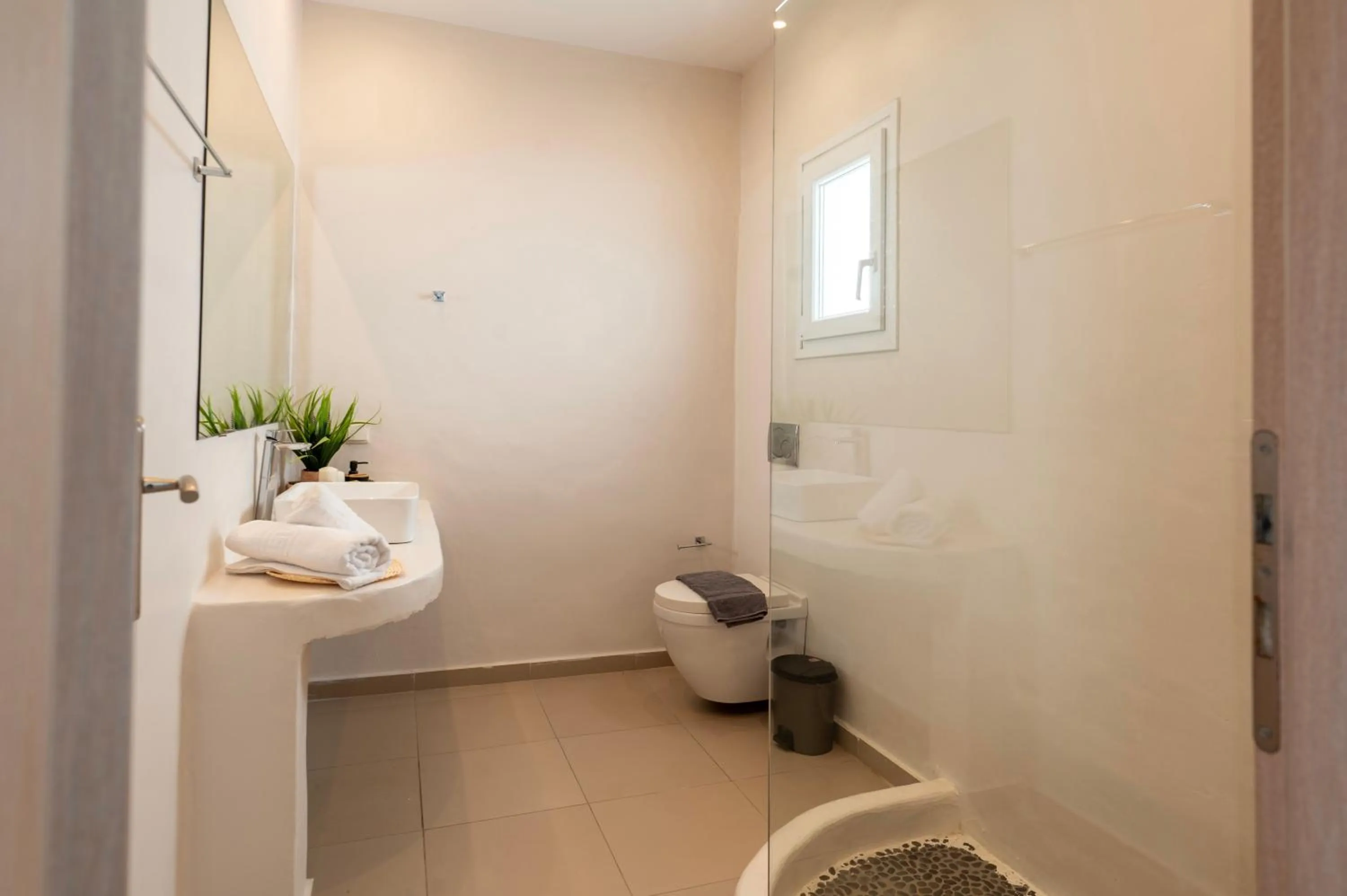 With-inn Mykonos Suites